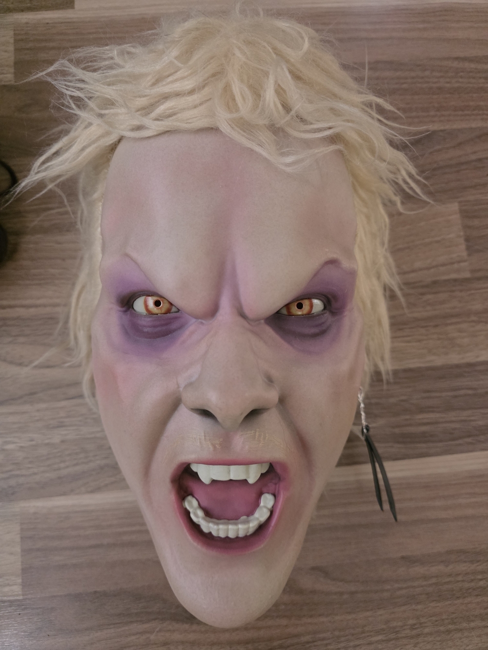 Trick Or Treat Studios The Lost Boys DAVID MASK With Tags